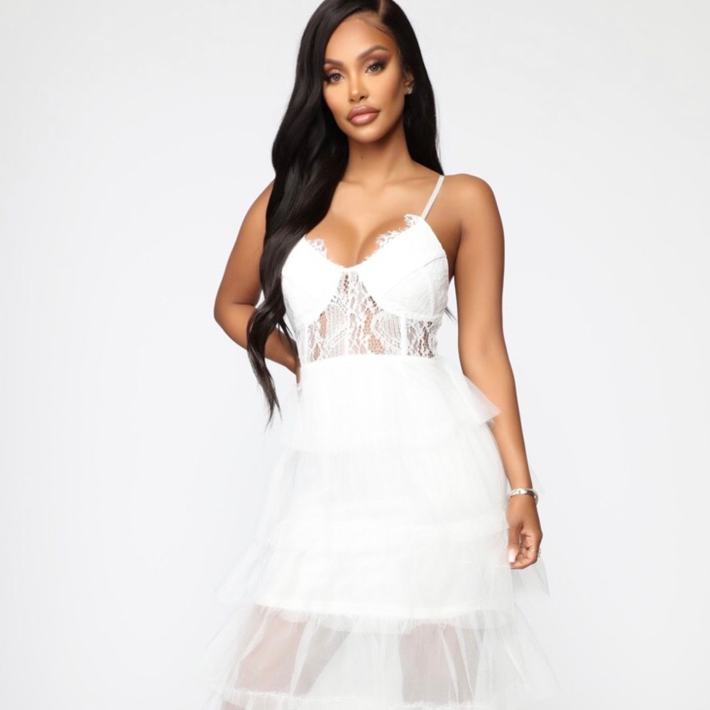 Fashion Nova white lace tulle maxi dress small